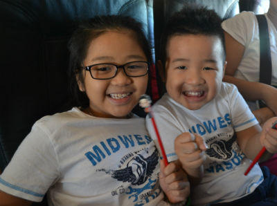 Mừng tết 1/6, VietJet bay cùng nụ cười trẻ thơ